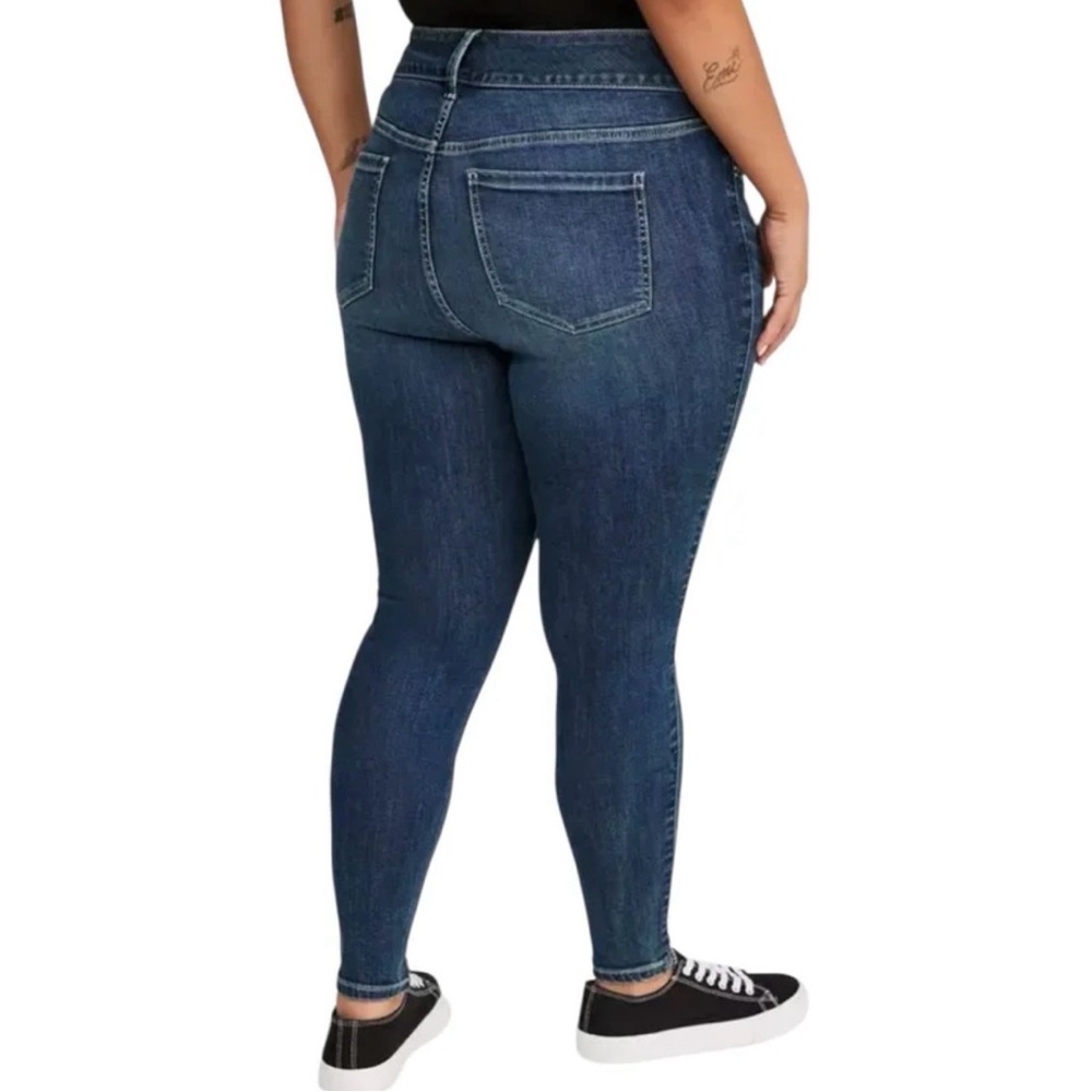 Torrid Jegging Skinny Super Soft High Rise Dark Wash Jeans size 18T - Picture 5 of 11